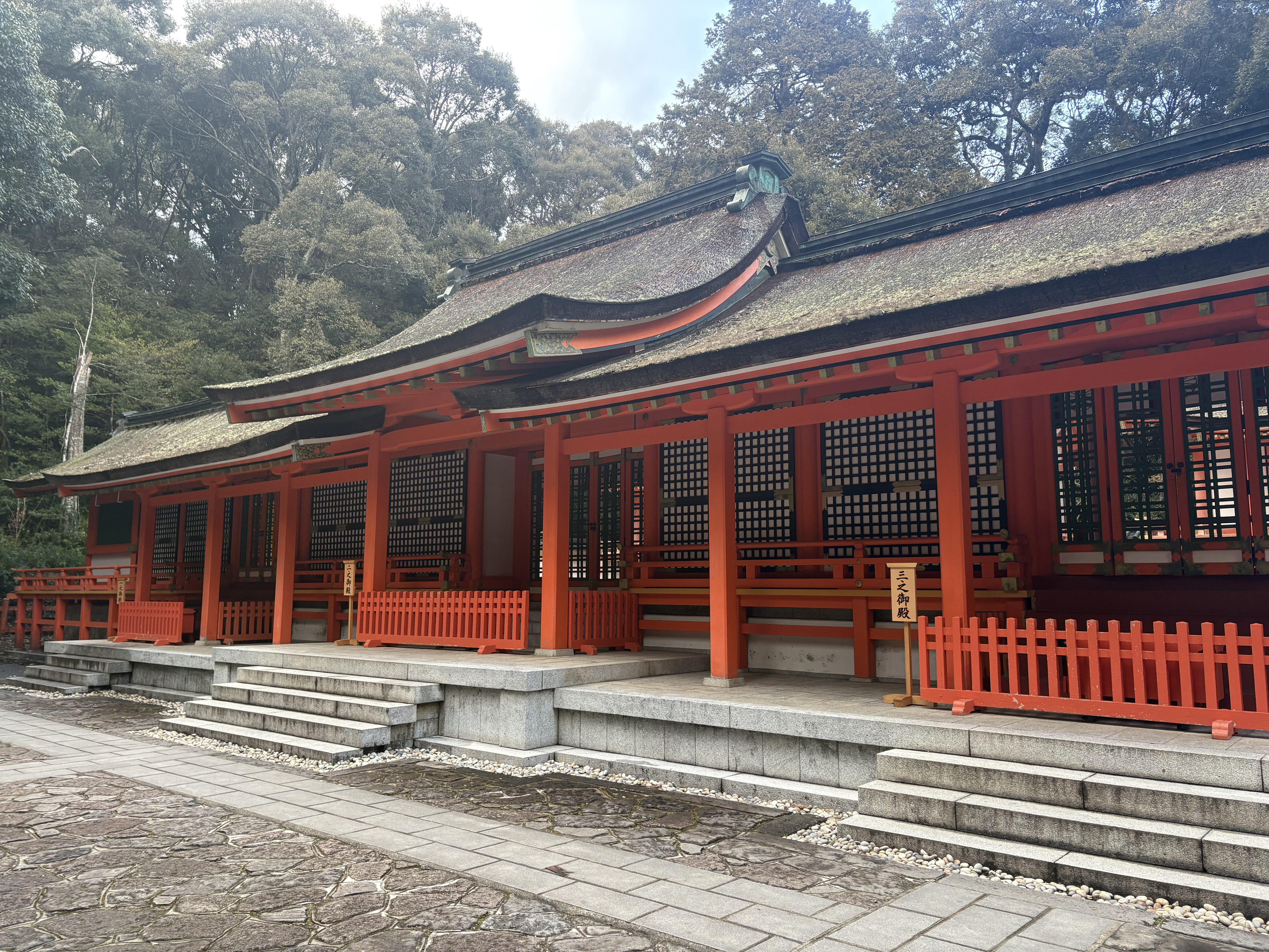 宇佐神宮の朱色の回廊
